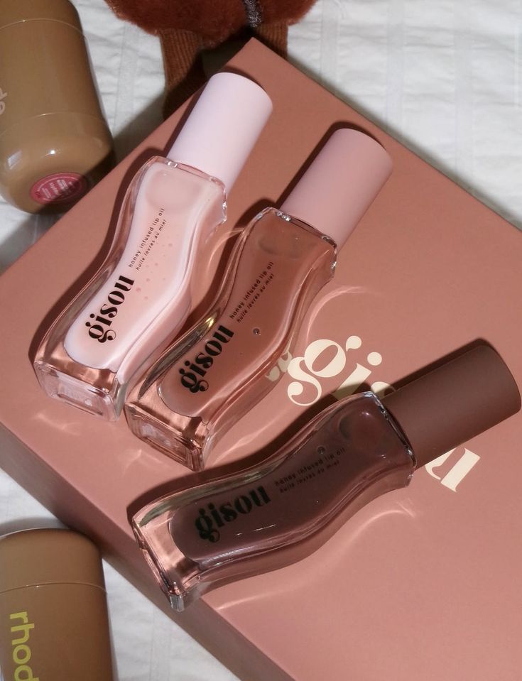 Gisou Honey Infused Lip Oil Set – 3 Pieces | 70% OFF