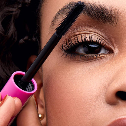 Essence I Love Extreme Mascara – 2-Piece Bundle Offer